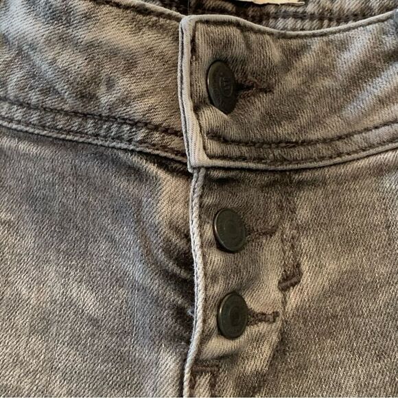 LTB Jeans Women’s Size 27 Gray Button Fly Studded pocket Raw Hem Distressed. - Picture 7 of 15